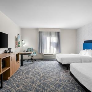 Queen Room with Two Queen Beds - Mobility Access/Non-Smoking