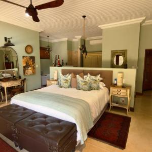 Kambaku River House - Full River view