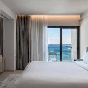 Panoramic Suite with Sea View