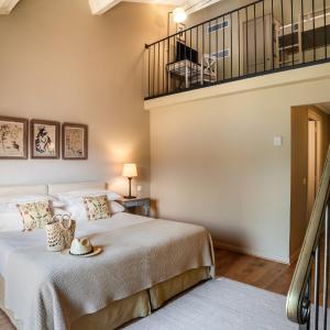 Duplex Family Room with Balcony - Free Access to Spa and Private Beach