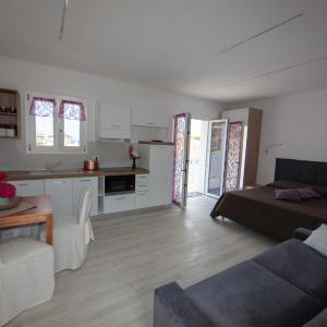 Studio with Balcony