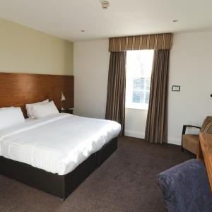 Small Double Room - Non-Smoking