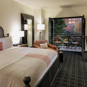 King Room with Balcony