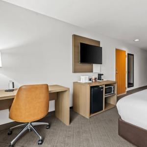 Queen Room with Two Queen Beds - Accessible/Non-Smoking 