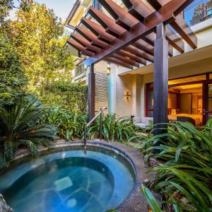 Standard King Room with Private Hot Spring