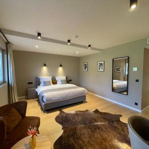 Deluxe Double Room with Bath