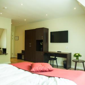 Superior Double Room with Bath