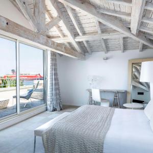 Deluxe King Room With Panoramic View