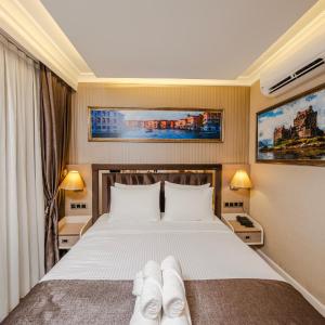 Standard King Room