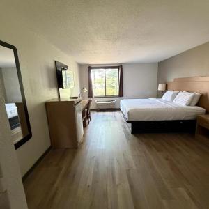 Queen Suite