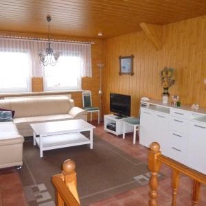 Two-Bedroom Maisonette with Terrace 2