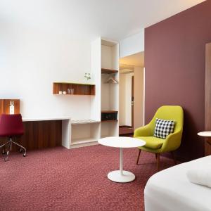 Large Single Room