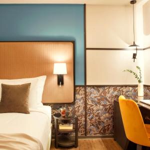 Classic Double Room with City View