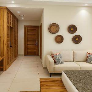 Premium Deluxe, King or Twin Bed, Pool View