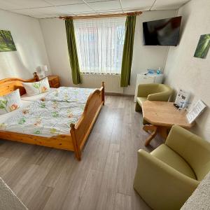 Classic Quadruple Room
