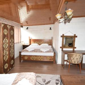 Quadruple Room with Terrace