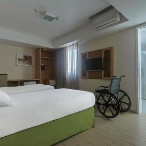 Adapted Standard Twin Room