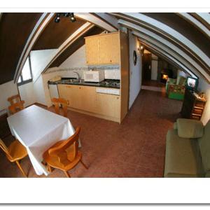 One-Bedroom Apartment (2 Adults)
