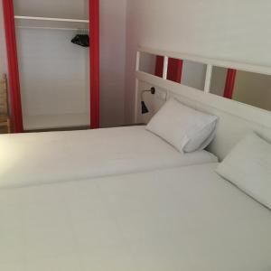 Twin Room with Balcony