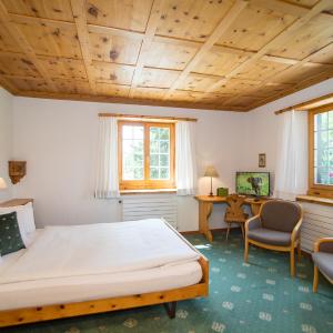 Small Double Room
