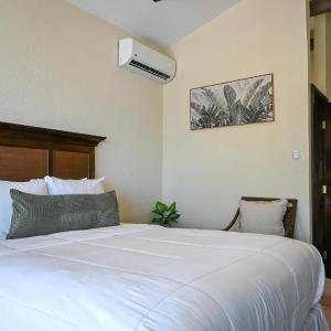Queen Room with Sea View