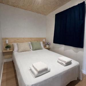 Mobile Home Plus (2 Bedrooms)
