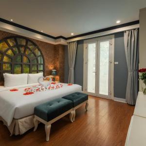 Two-Bedroom Suite