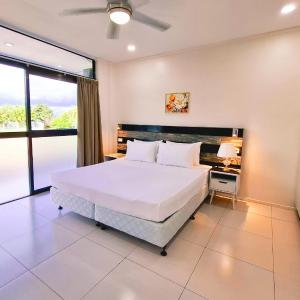 Family Two-Bedroom Apartment with View