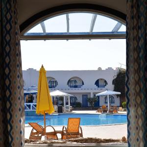 Triple Room with Pool View