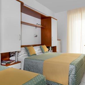 Basic Triple Room