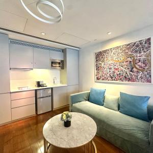 Deluxe Harbor View Suite