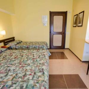 Triple Room with Sea View