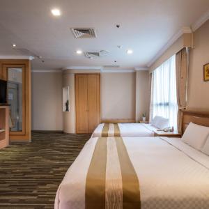 Deluxe Quadruple Room
