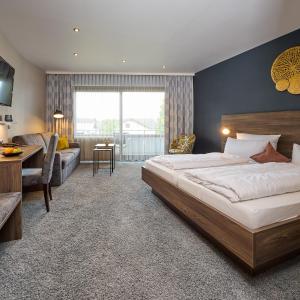 Large Double Room