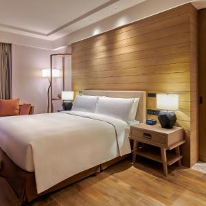 Premium Suite with Sea View