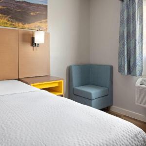 Queen Room - Mobility Access/Non-Smoking
