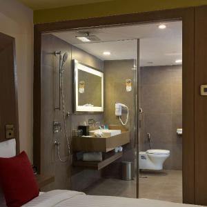 Superior King Room - 20% Discount on Food & Beverage, Laundry and SPA