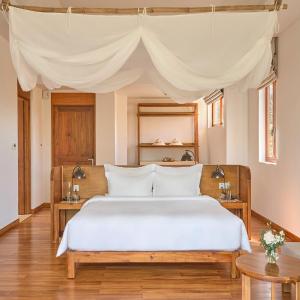 Lagoon One Bedroom Suite