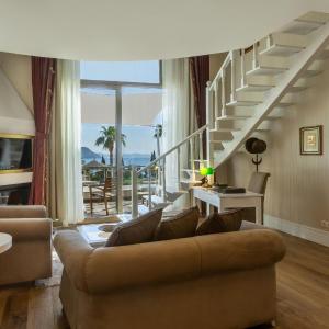 Suite with Spa Bath