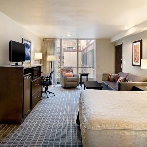 Queen Room with Sofa Bed