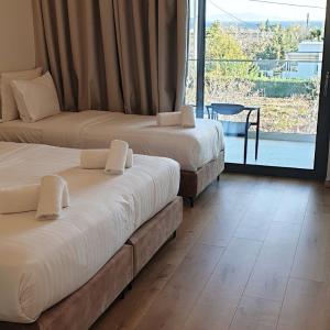 Superior Triple Room with Sea View