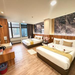Premium Family Room With KL Tower View