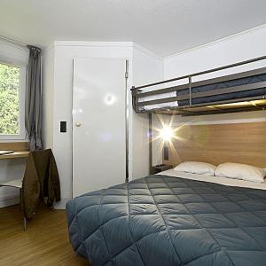 Triple Room - 1 Double Bed 1 Bunked Bed	