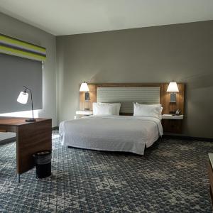 King Studio Suite with Sofa Bed - Non-Smoking