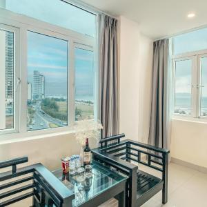 King Suite with Sea View