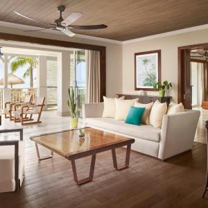 Le Morne Beach Access