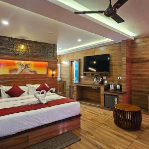 Superior King Room