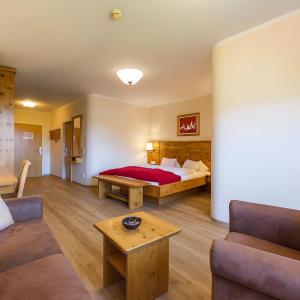 Deluxe Family Suite