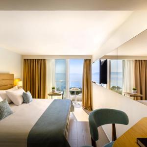Room for 2 Seaview - Designed for Adults