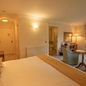 Riverside Double Room - Riverside Building